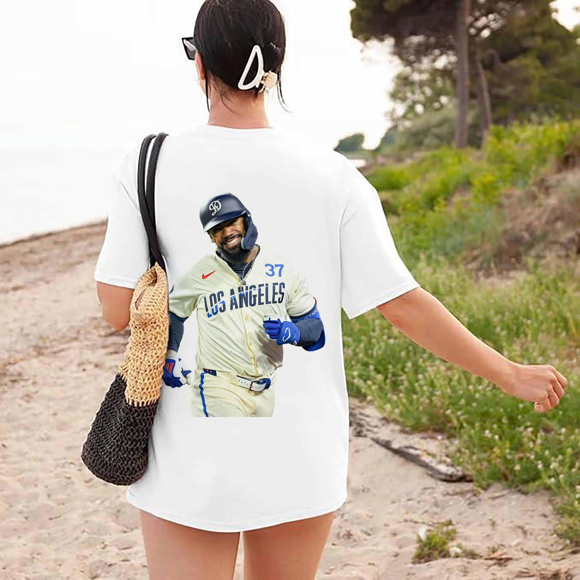  180g Combed Cotton T-Shirt With Back Heat Transfer Print – Soft, Lightweight, Fitted Design – Stylish Casual Wear For Sports & Everyday Use