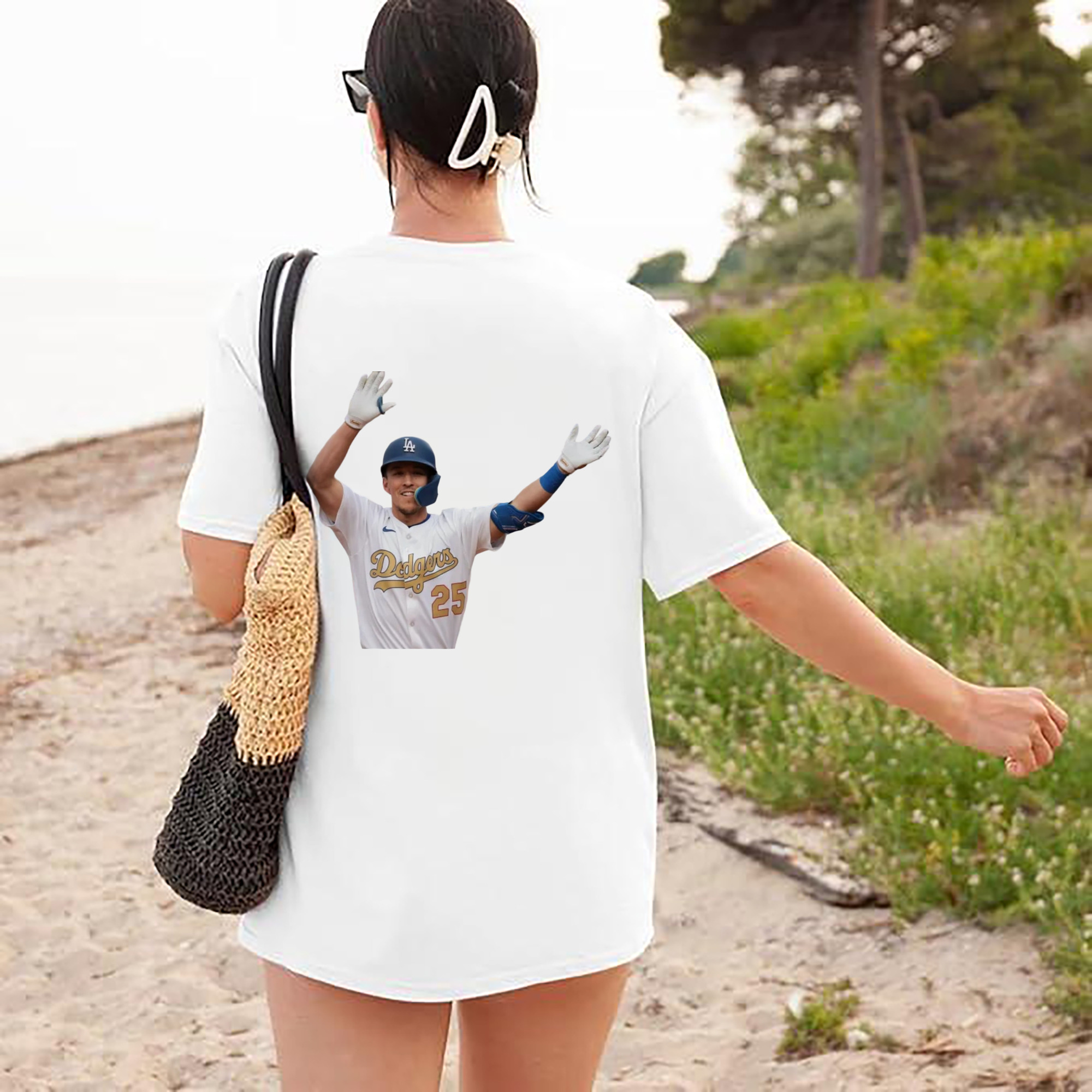  180g Combed Cotton T-Shirt With Back Heat Transfer Print – Soft, Lightweight, Fitted Design – Stylish Casual Wear For Sports & Everyday Use