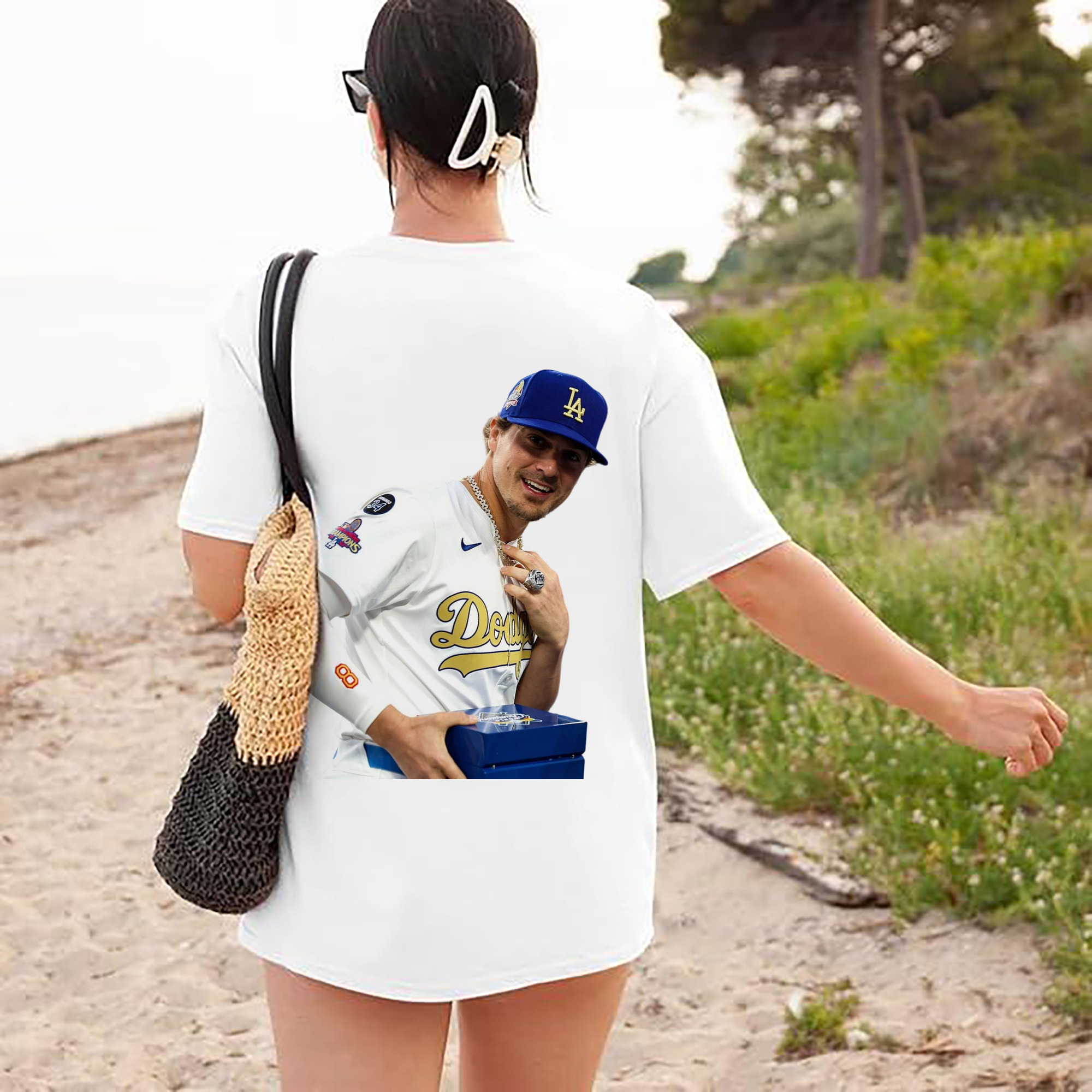  180g Combed Cotton T-Shirt With Back Heat Transfer Print – Soft, Lightweight, Fitted Design – Stylish Casual Wear For Sports & Everyday Use