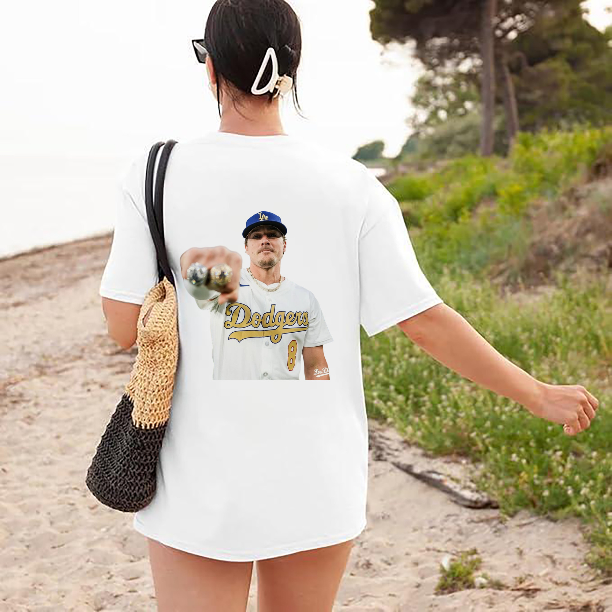  180g Combed Cotton T-Shirt With Back Heat Transfer Print – Soft, Lightweight, Fitted Design – Stylish Casual Wear For Sports & Everyday Use