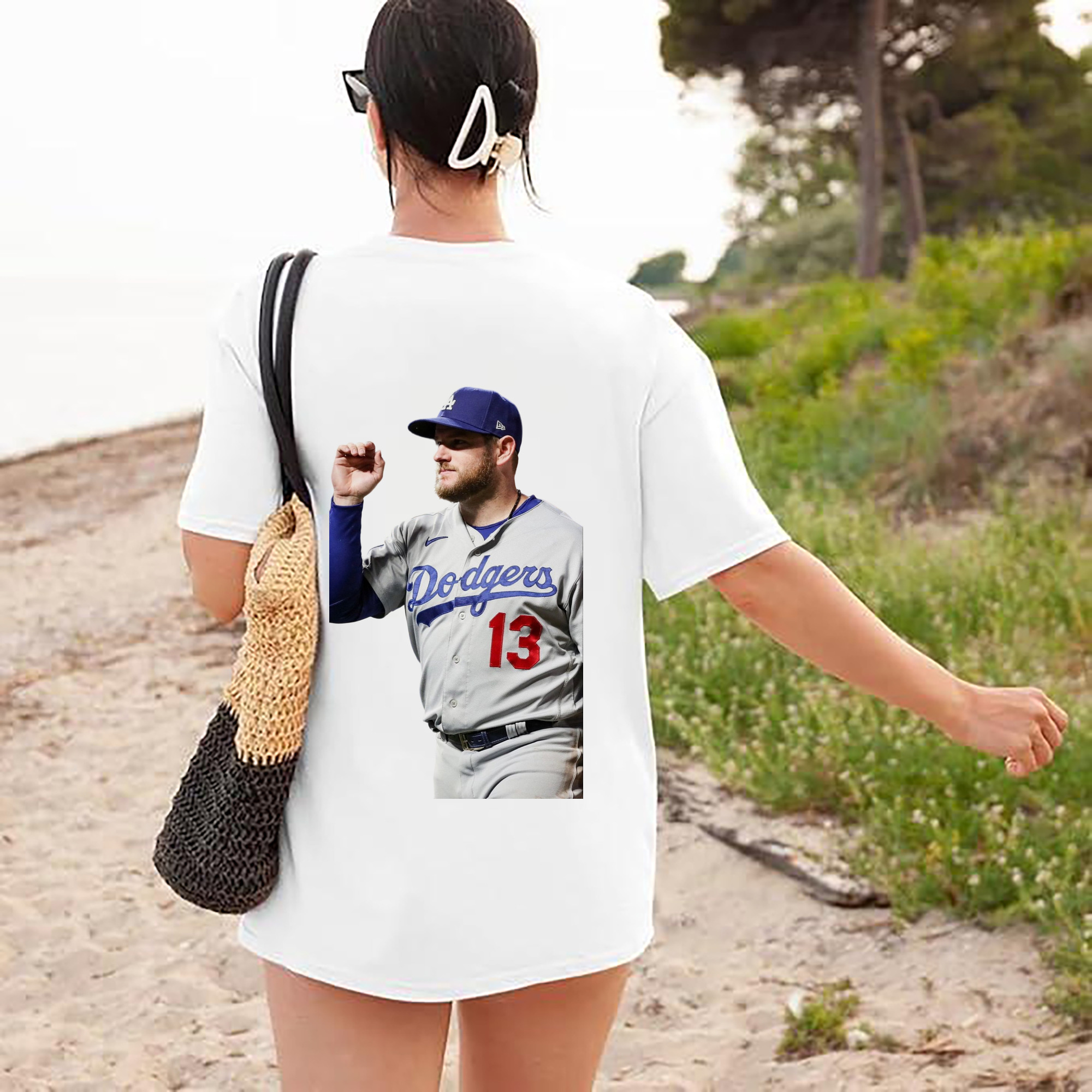  180g Combed Cotton T-Shirt With Back Heat Transfer Print – Soft, Lightweight, Fitted Design – Stylish Casual Wear For Sports & Everyday Use