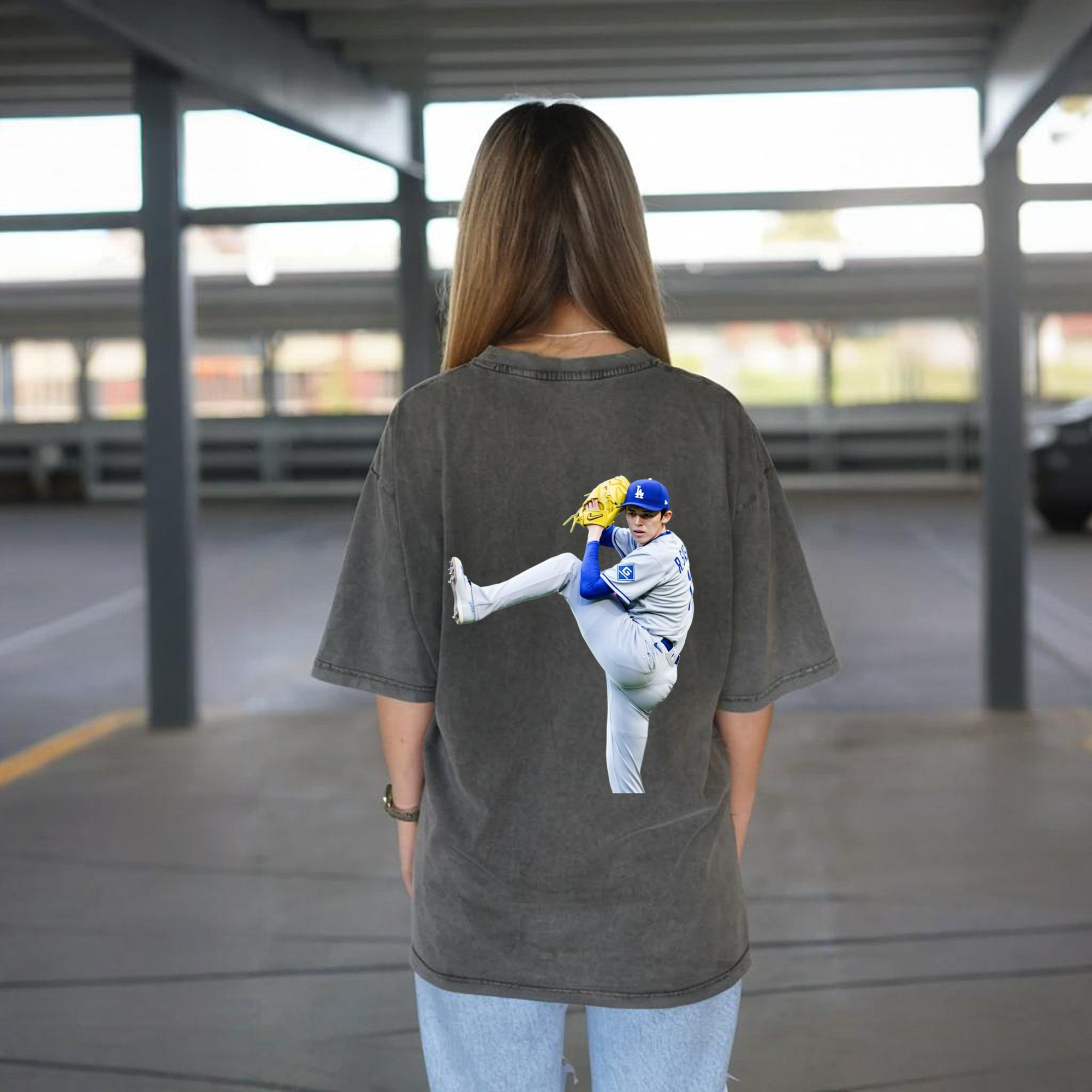  Washed Vintage 230g Cotton Oversized T-Shirt With Back Heat Transfer Print – Soft, Lightweight & Stylish – Comfortable Casual Wear For Sports & Everyday Use