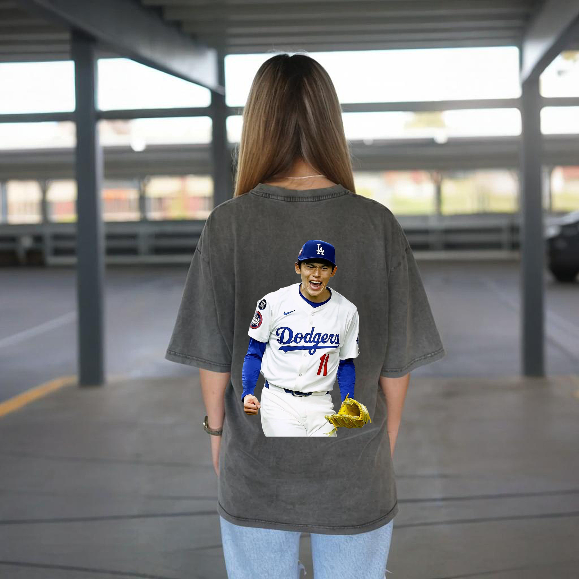  Washed Vintage 230g Cotton Oversized T-Shirt With Back Heat Transfer Print – Soft, Lightweight & Stylish – Comfortable Casual Wear For Sports & Everyday Use