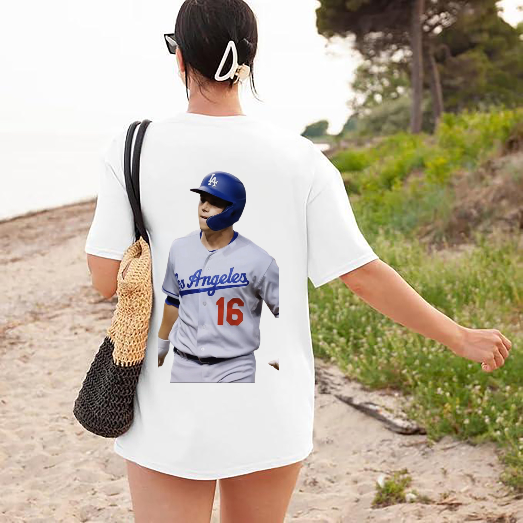  180g Combed Cotton T-Shirt With Back Heat Transfer Print – Soft, Lightweight, Fitted Design – Stylish Casual Wear For Sports & Everyday Use