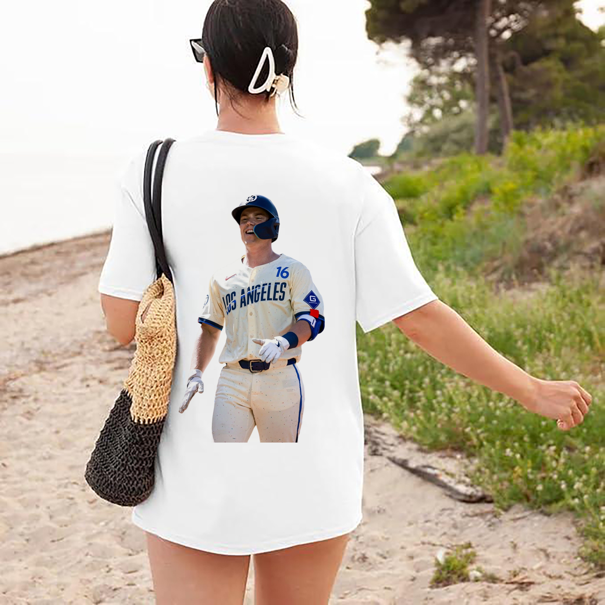  180g Combed Cotton T-Shirt With Back Heat Transfer Print – Soft, Lightweight, Fitted Design – Stylish Casual Wear For Sports & Everyday Use