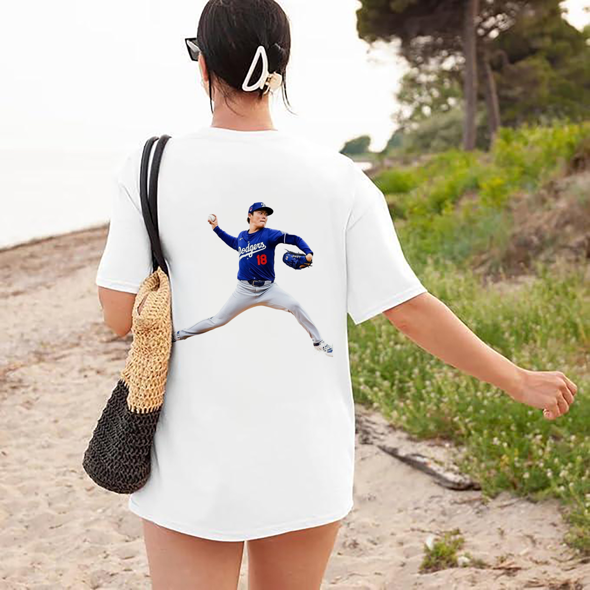  180g Combed Cotton T-Shirt With Back Heat Transfer Print – Soft, Lightweight, Fitted Design – Stylish Casual Wear For Sports & Everyday Use