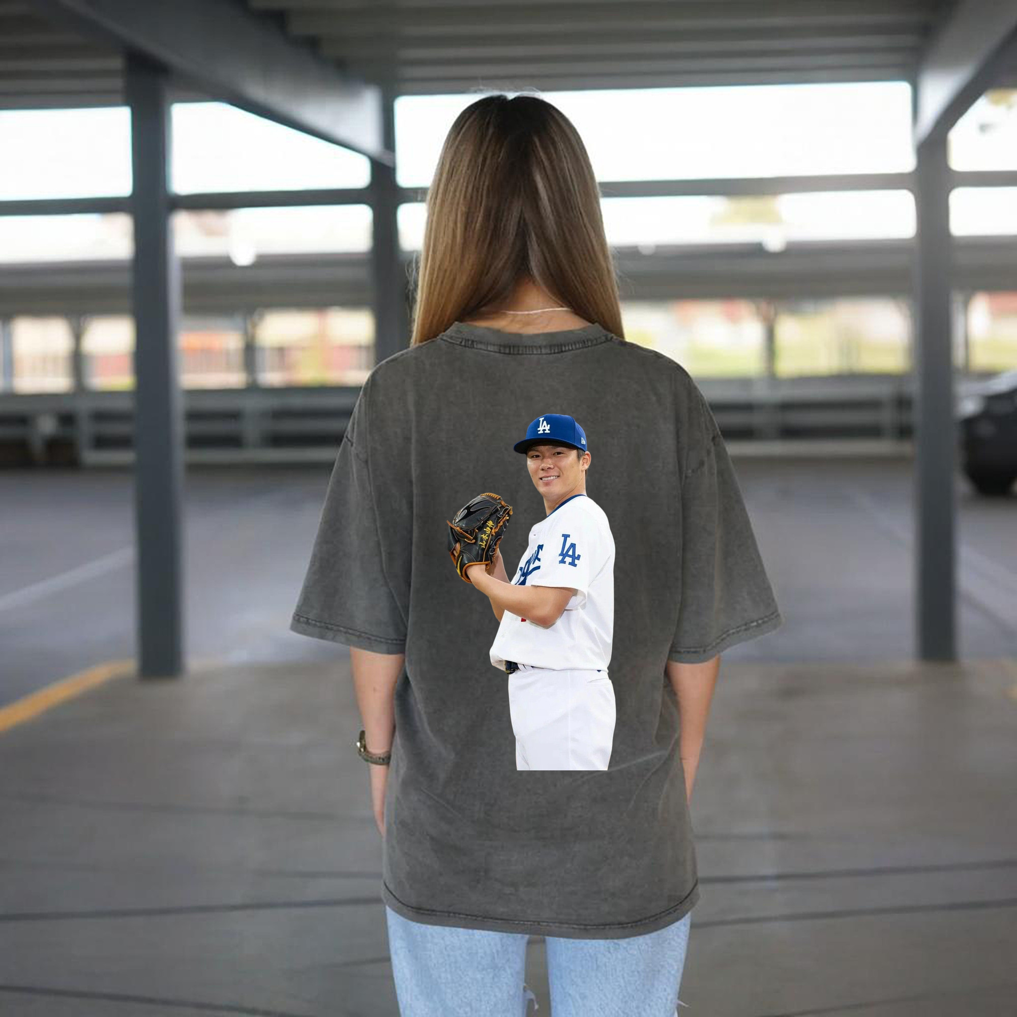  Washed Vintage 230g Cotton Oversized T-Shirt With Back Heat Transfer Print – Soft, Lightweight & Stylish – Comfortable Casual Wear For Sports & Everyday Use