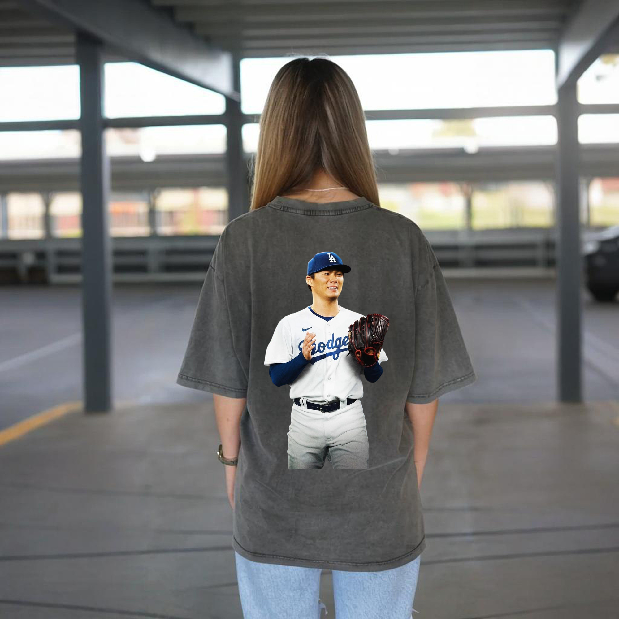  Washed Vintage 230g Cotton Oversized T-Shirt With Back Heat Transfer Print – Soft, Lightweight & Stylish – Comfortable Casual Wear For Sports & Everyday Use