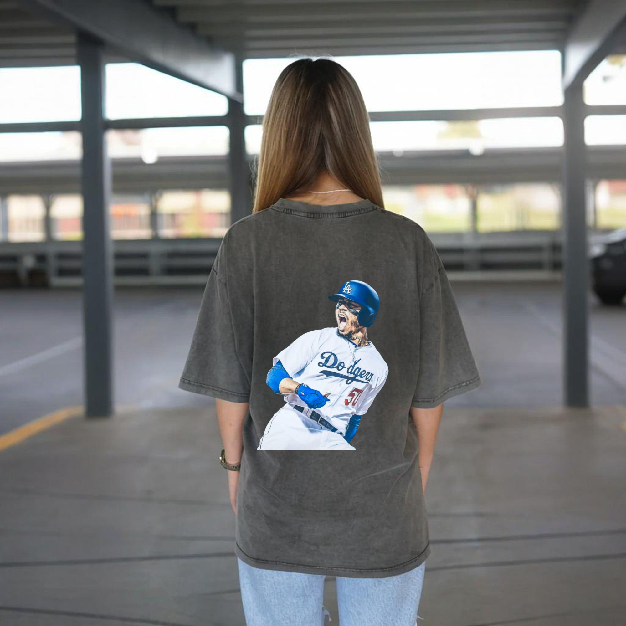  Washed Vintage 230g Cotton Oversized T-Shirt With Back Heat Transfer Print – Soft, Lightweight & Stylish – Comfortable Casual Wear For Sports & Everyday Use