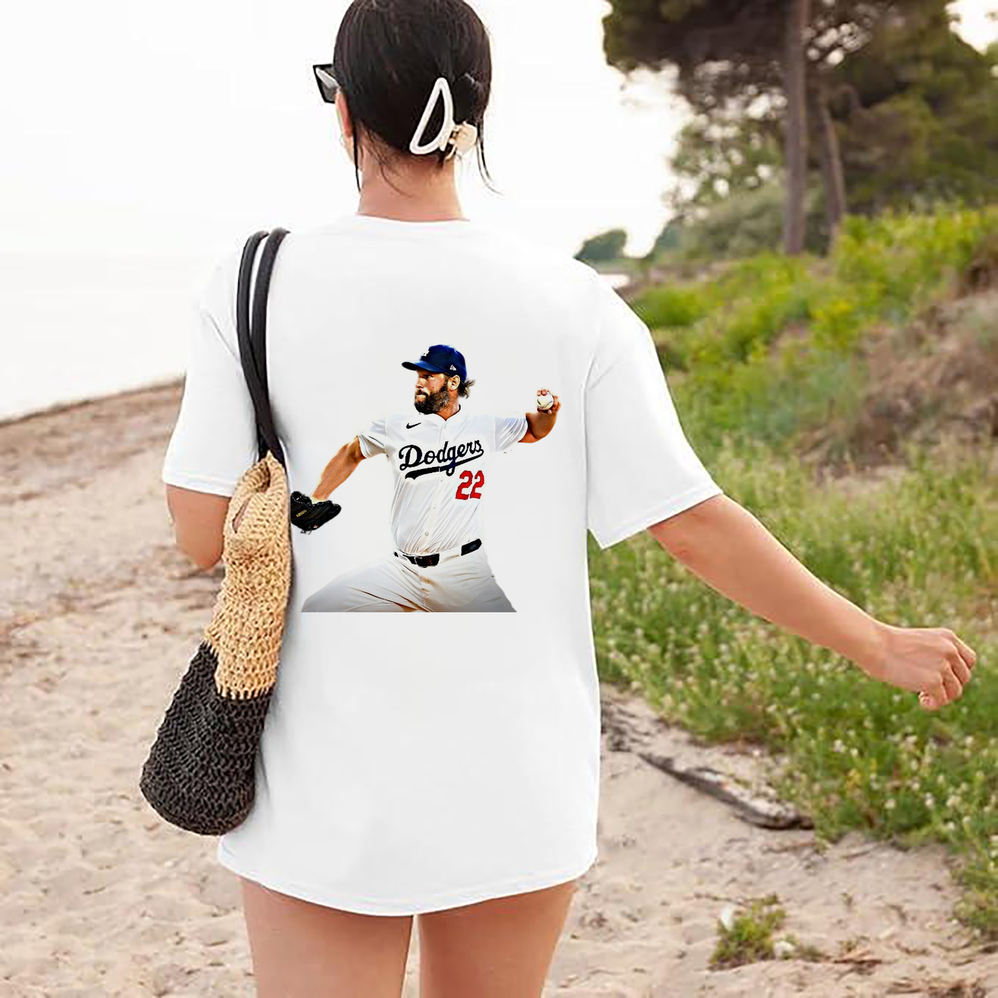 Clayton Kershaw  9 180g Combed Cotton T-Shirt With Back Heat Transfer Print – Soft, Lightweight, Fitted Design – Stylish Casual Wear For Sports & Everyday Use